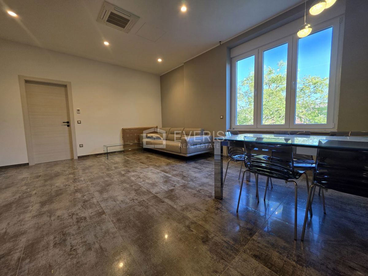Flat For rent - Primorsko-goranska Rijeka - foto 2/21