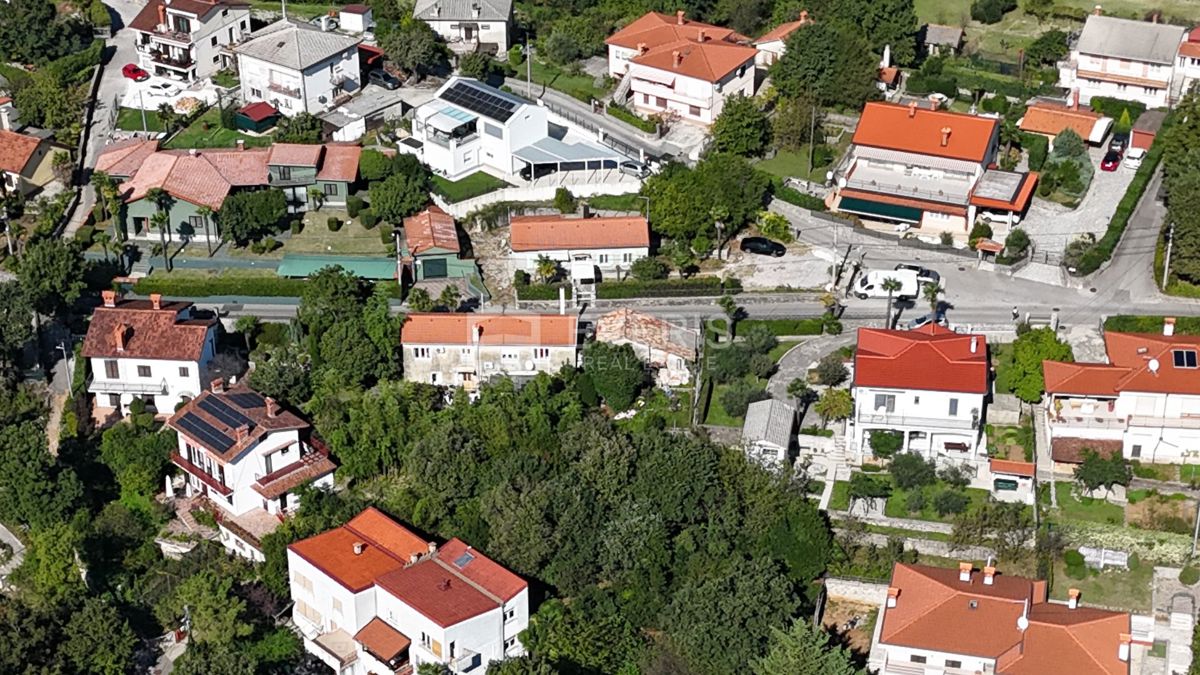 Dom Na predaj - PRIMORSKO-GORANSKA MATULJI