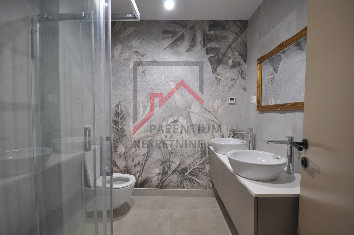 Apartmán Na predaj - ISTARSKA POREČ