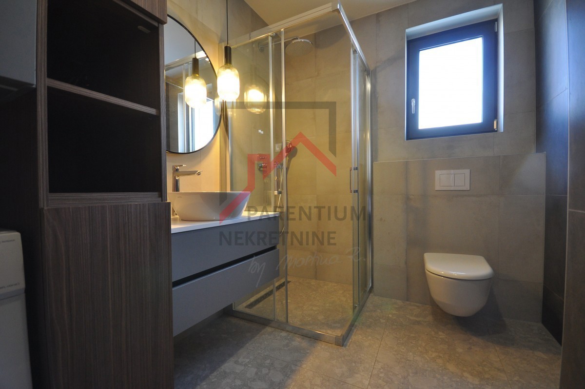 Apartmán Na predaj - ISTARSKA POREČ
