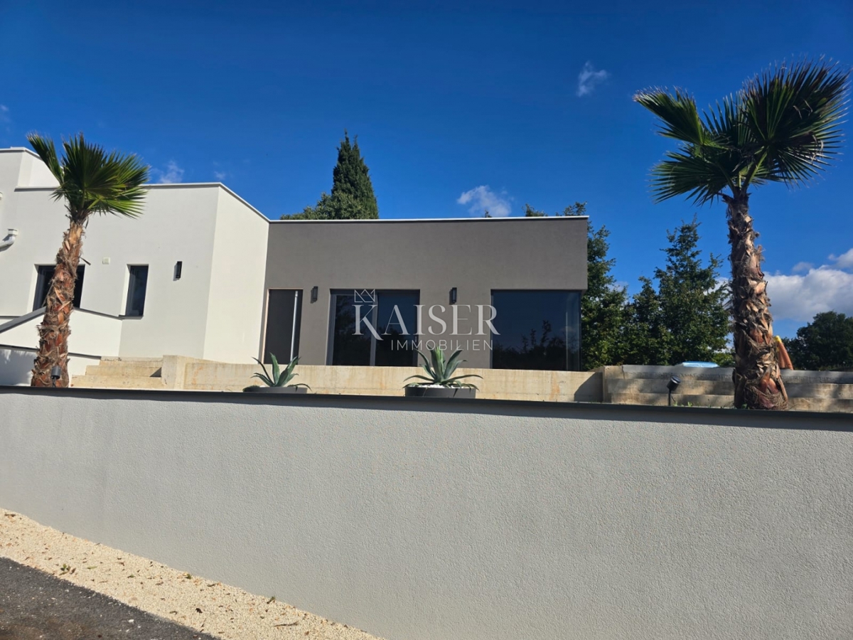 House For sale - ISTARSKA BARBAN