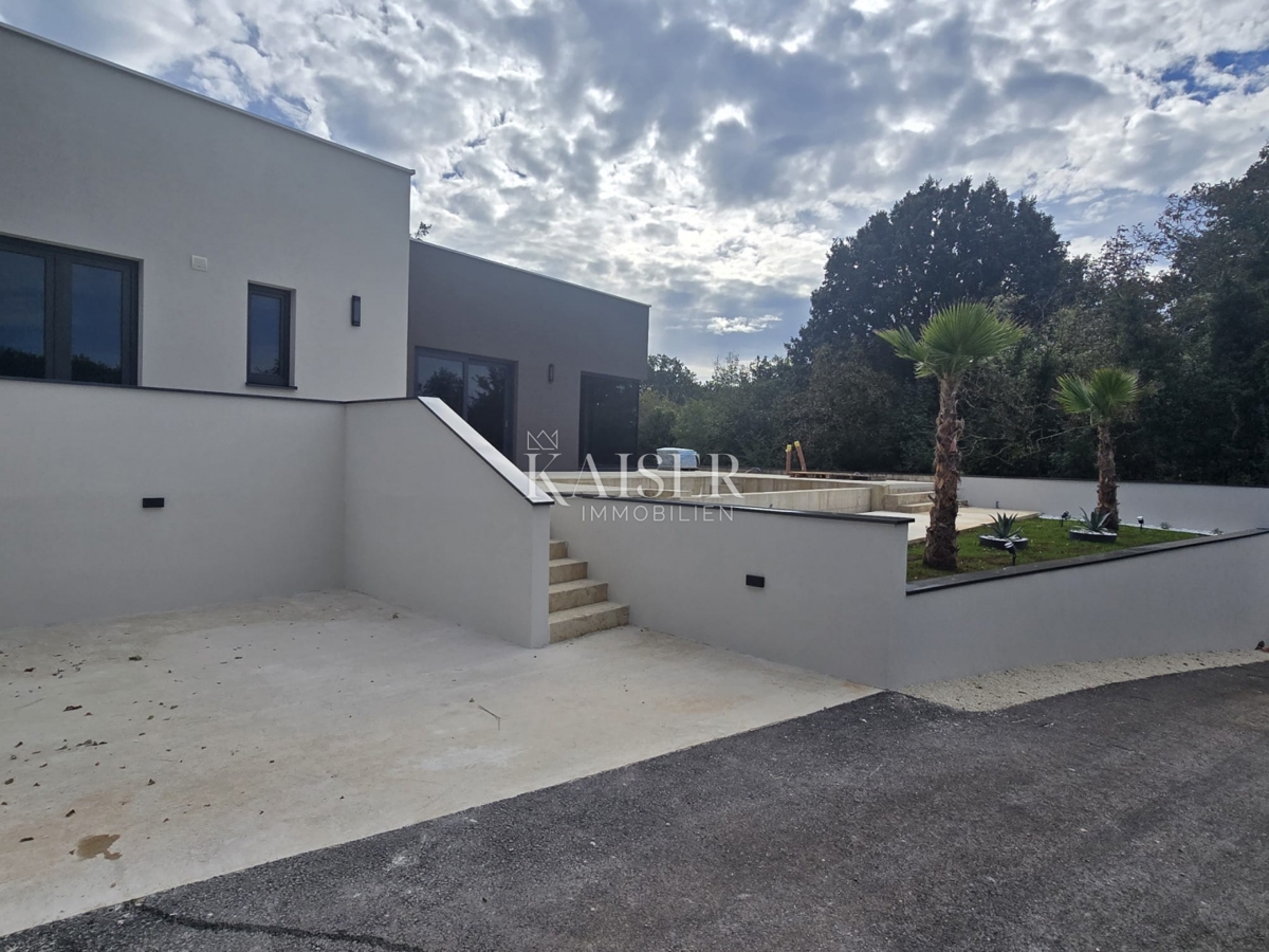 House For sale - ISTARSKA BARBAN
