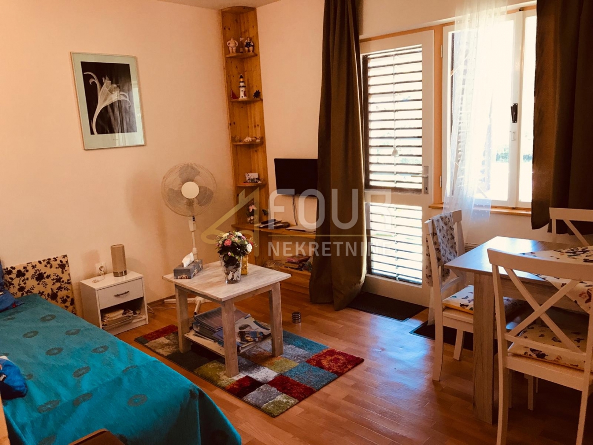 House For sale - PRIMORSKO-GORANSKA NOVI VINODOLSKI