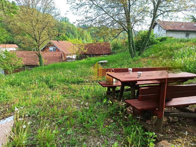 Pozemek na prodej 1658 m² – Zaprešić