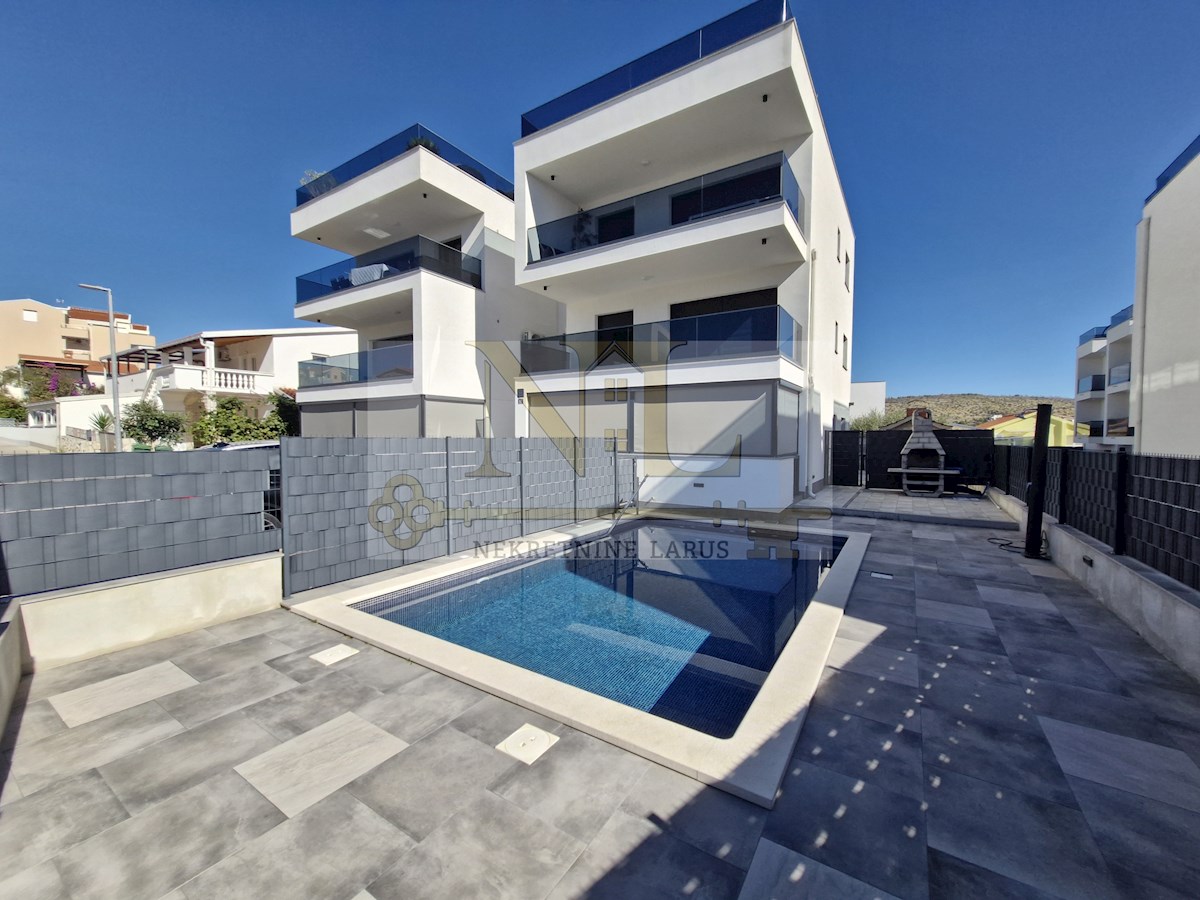 Appartement À vendre - SPLITSKO-DALMATINSKA ČIOVO