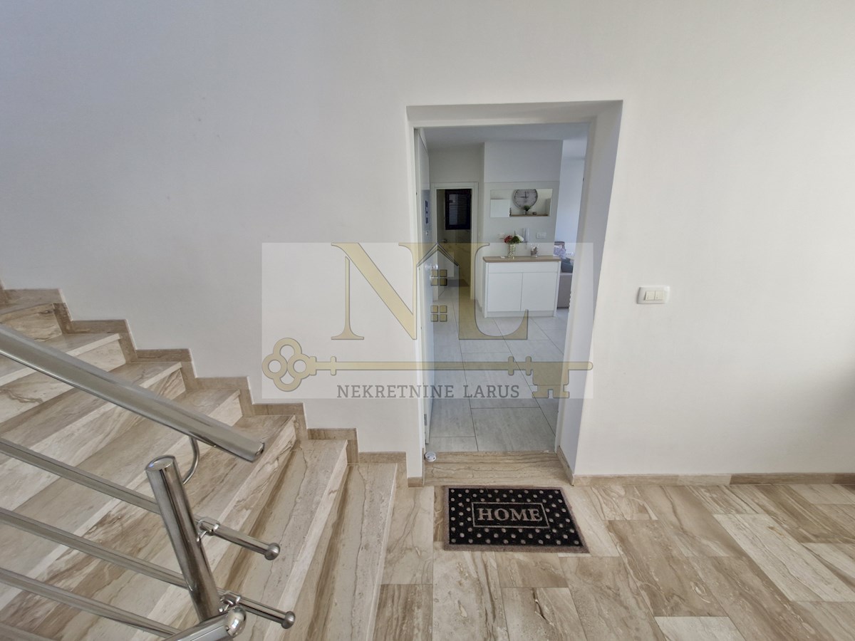 Appartement À vendre - SPLITSKO-DALMATINSKA ČIOVO