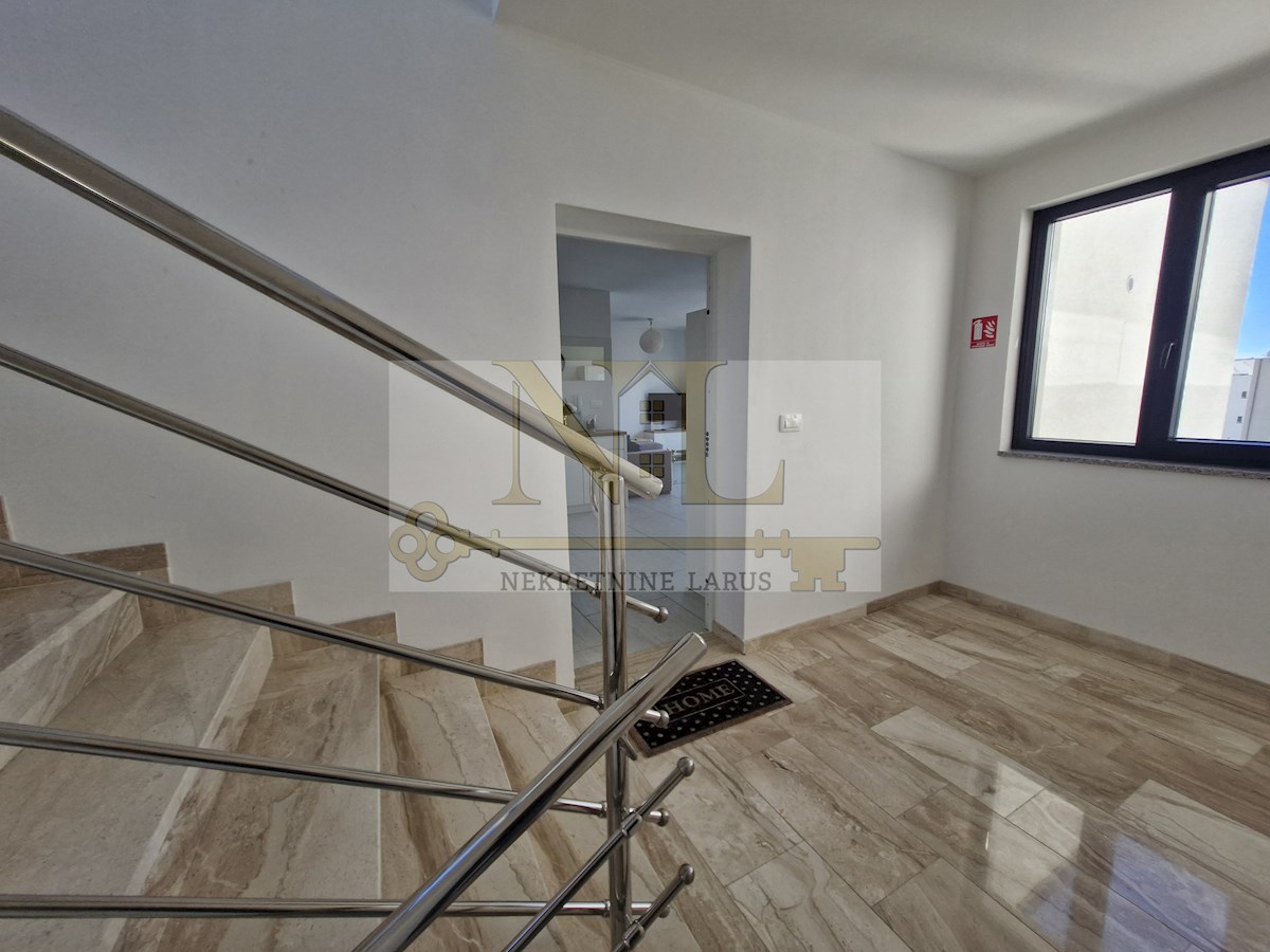 Appartement À vendre - SPLITSKO-DALMATINSKA ČIOVO