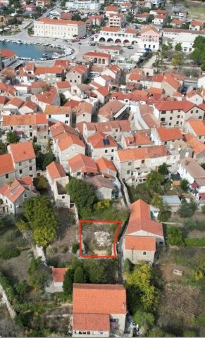 Terreno in vendita 165 m² – Stari Grad