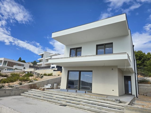 Casa in vendita 283 m² – Šibenik
