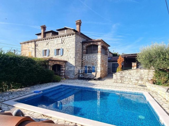 Casa in vendita 175 m² – Poreč