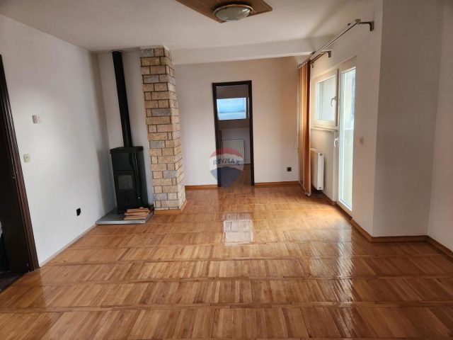 Stan na prodaju 90 m² – Velika Gorica