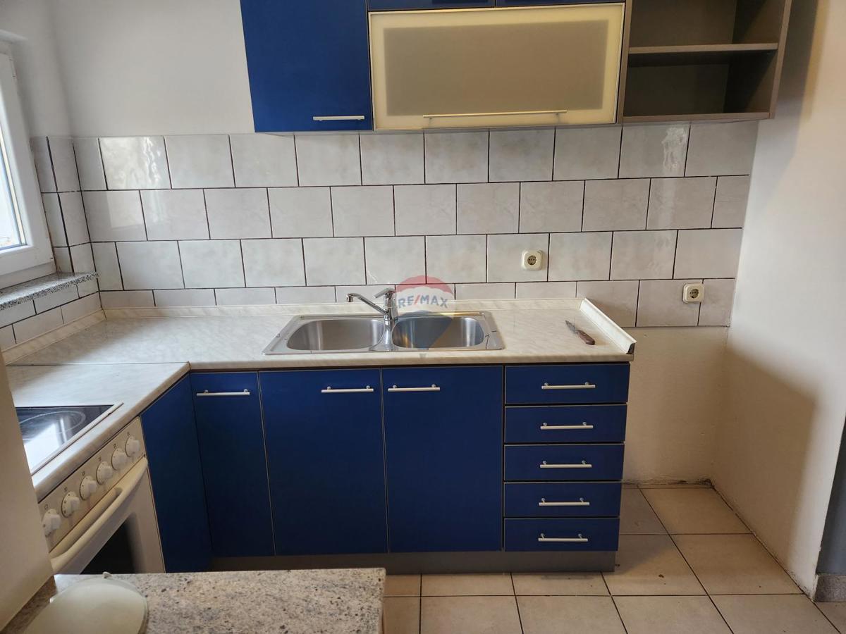 Stan Na prodaju - ZAGREBAČKA VELIKA GORICA