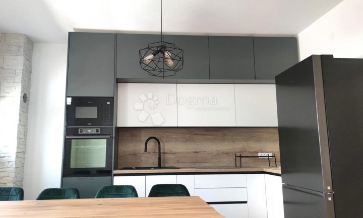 House for sale 335 m² – Starigrad