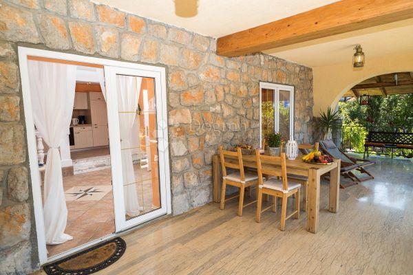 House For sale - PRIMORSKO-GORANSKA NOVI VINODOLSKI