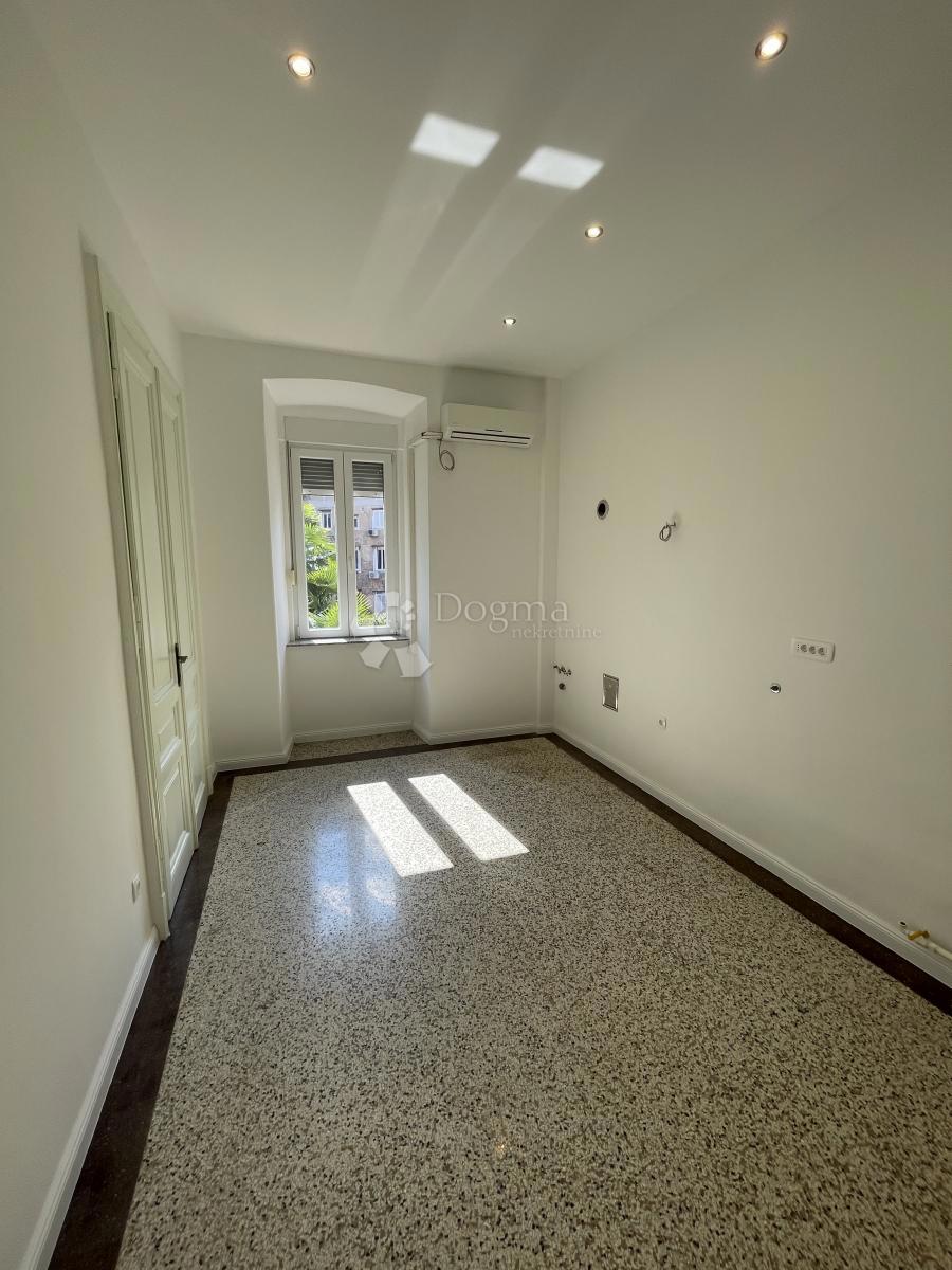 Apartmán Na predaj - PRIMORSKO-GORANSKA RIJEKA