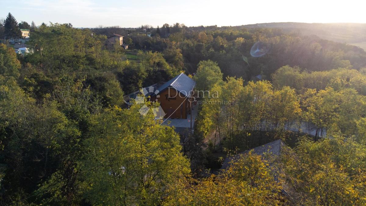 Maison À vendre - OSJEČKO-BARANJSKA DRAŽ