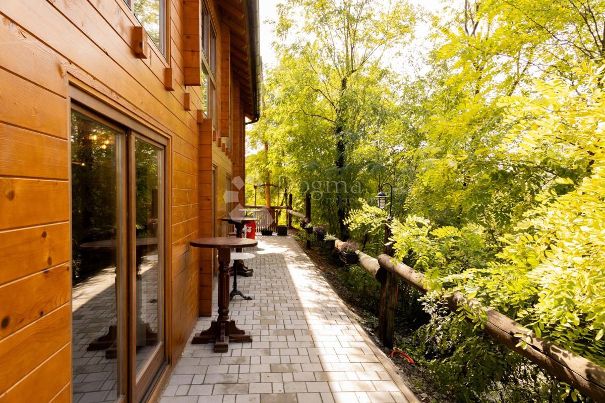Maison À vendre - OSJEČKO-BARANJSKA DRAŽ