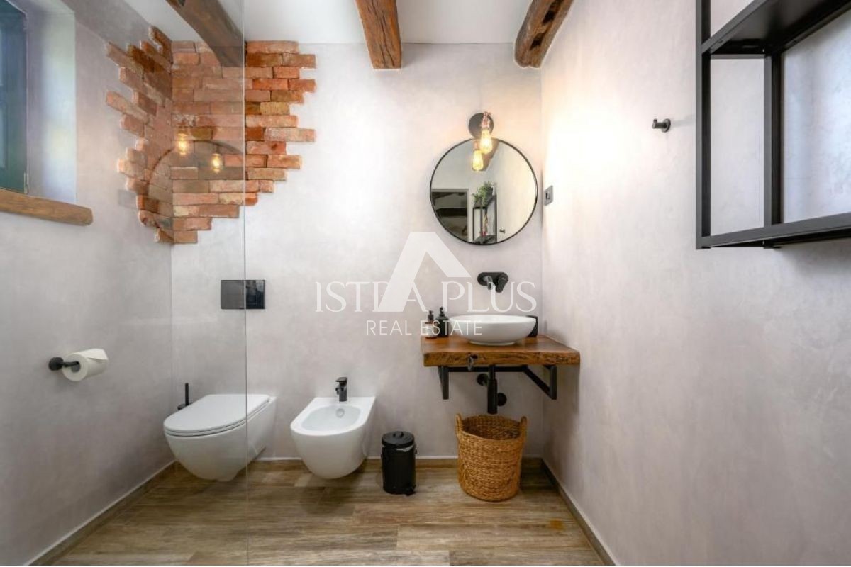Haus Zu verkaufen - ISTARSKA POREČ