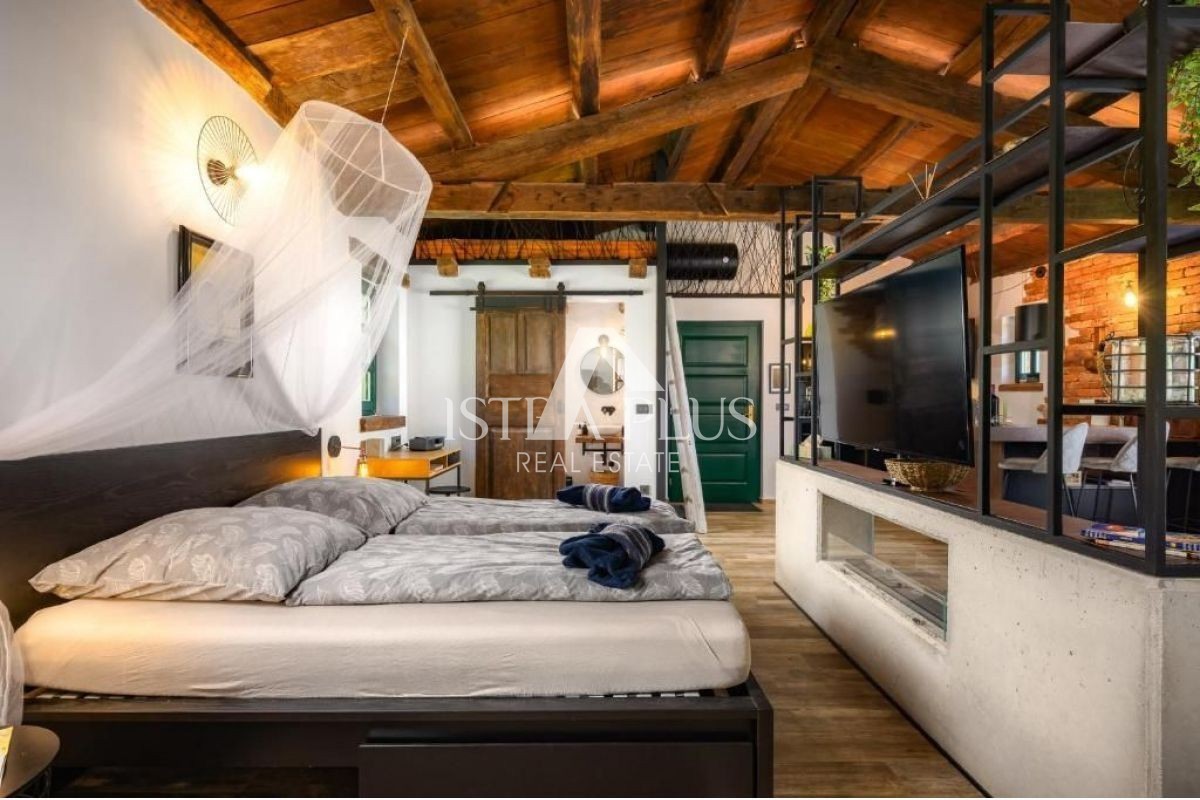 Haus Zu verkaufen - ISTARSKA POREČ