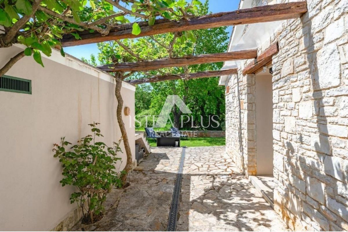 Haus Zu verkaufen - ISTARSKA POREČ