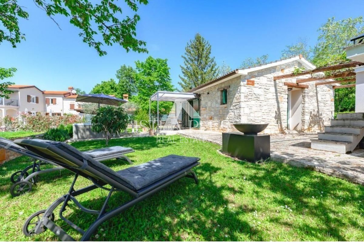 Haus Zu verkaufen - ISTARSKA POREČ
