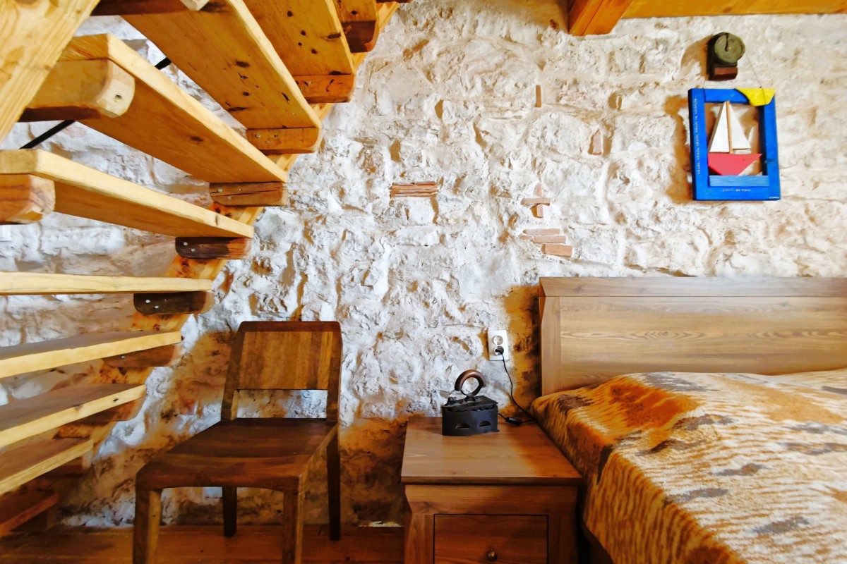 Casa In vendita - SPLITSKO-DALMATINSKA HVAR