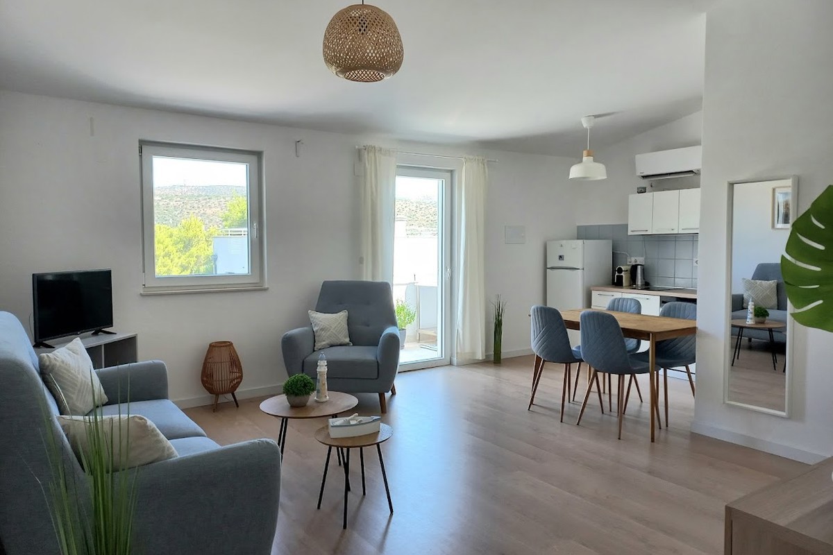 Flat For sale - šibensko-kninska Rogoznica - foto 1/7