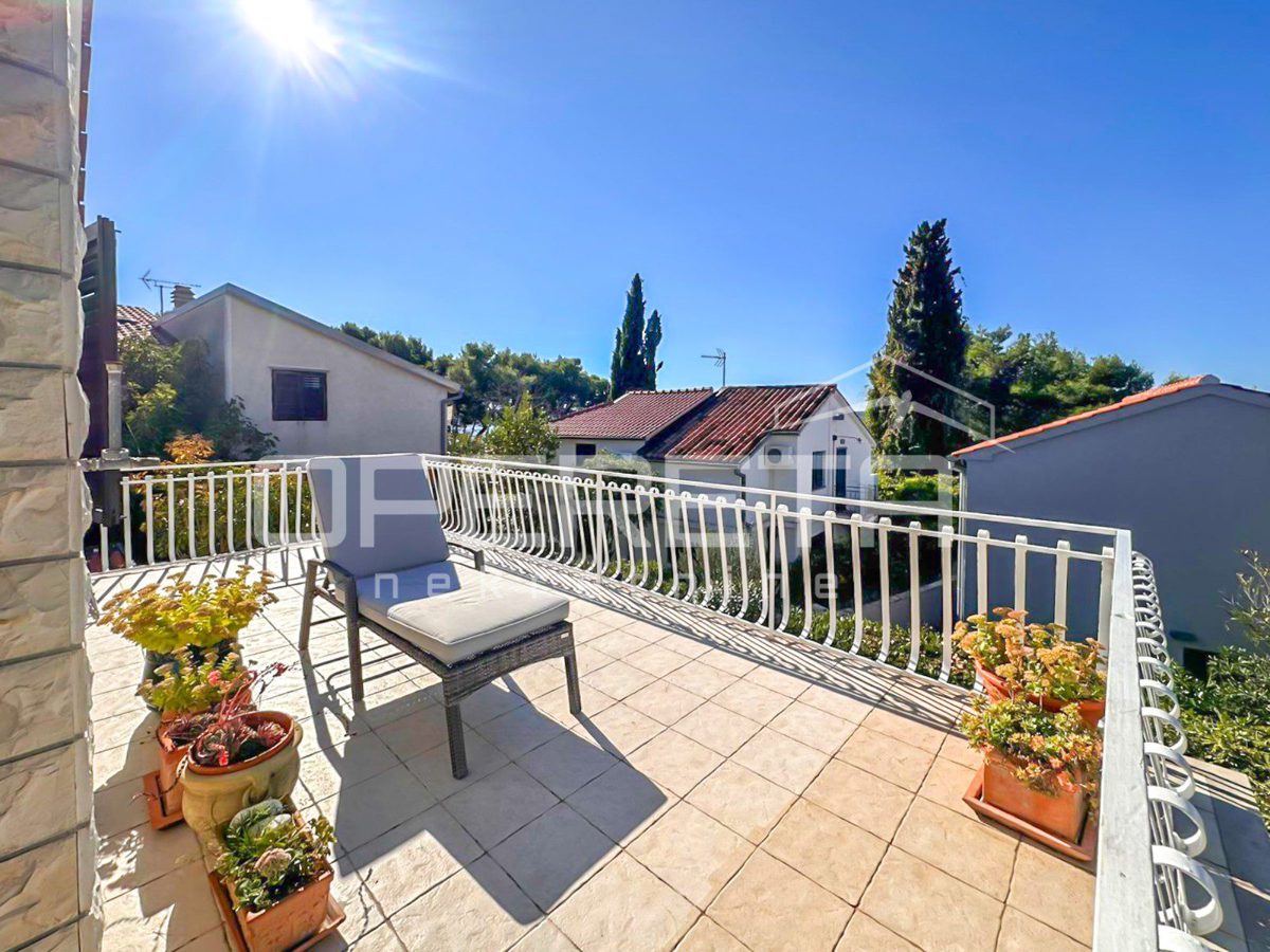 House For sale - ŠIBENSKO-KNINSKA ŠIBENIK