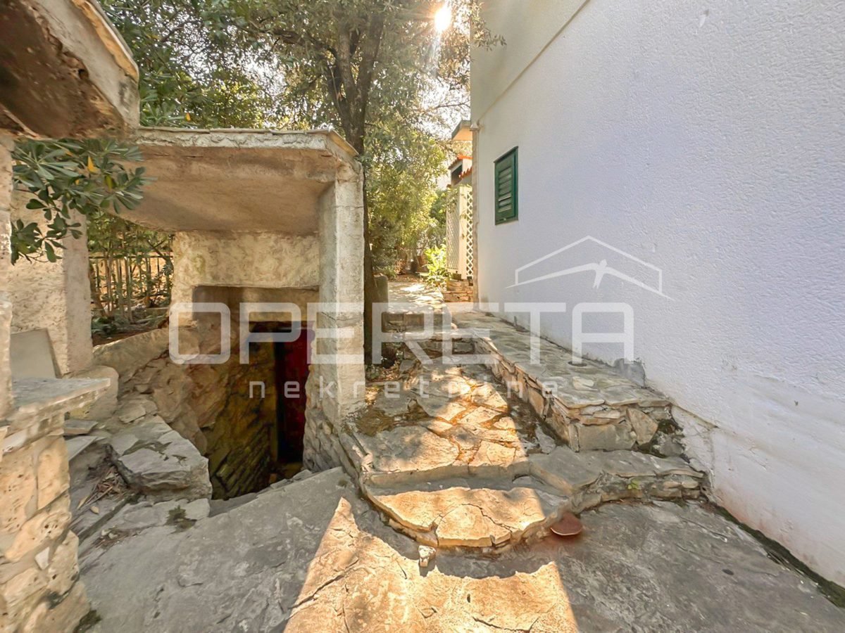 House For sale - ŠIBENSKO-KNINSKA ŠIBENIK