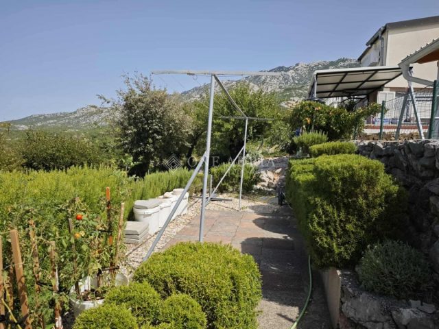 House for sale 260 m² – Senj