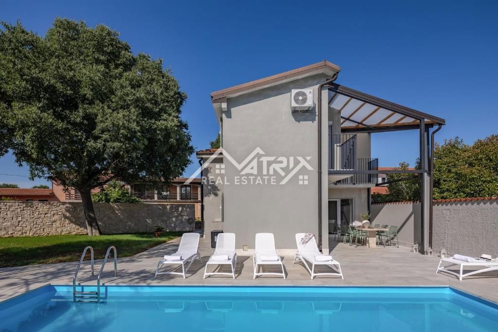 House For sale - ISTARSKA NOVIGRAD