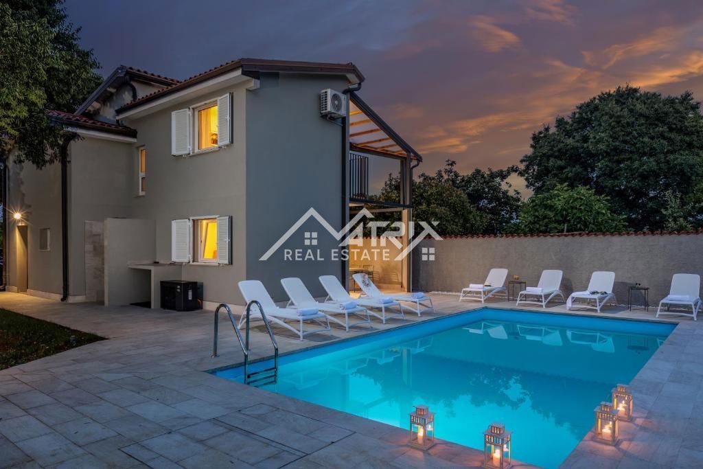House For sale - ISTARSKA NOVIGRAD
