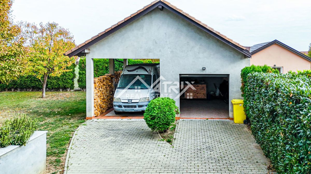 Casa In vendita - VUKOVARSKO-SRIJEMSKA VINKOVCI