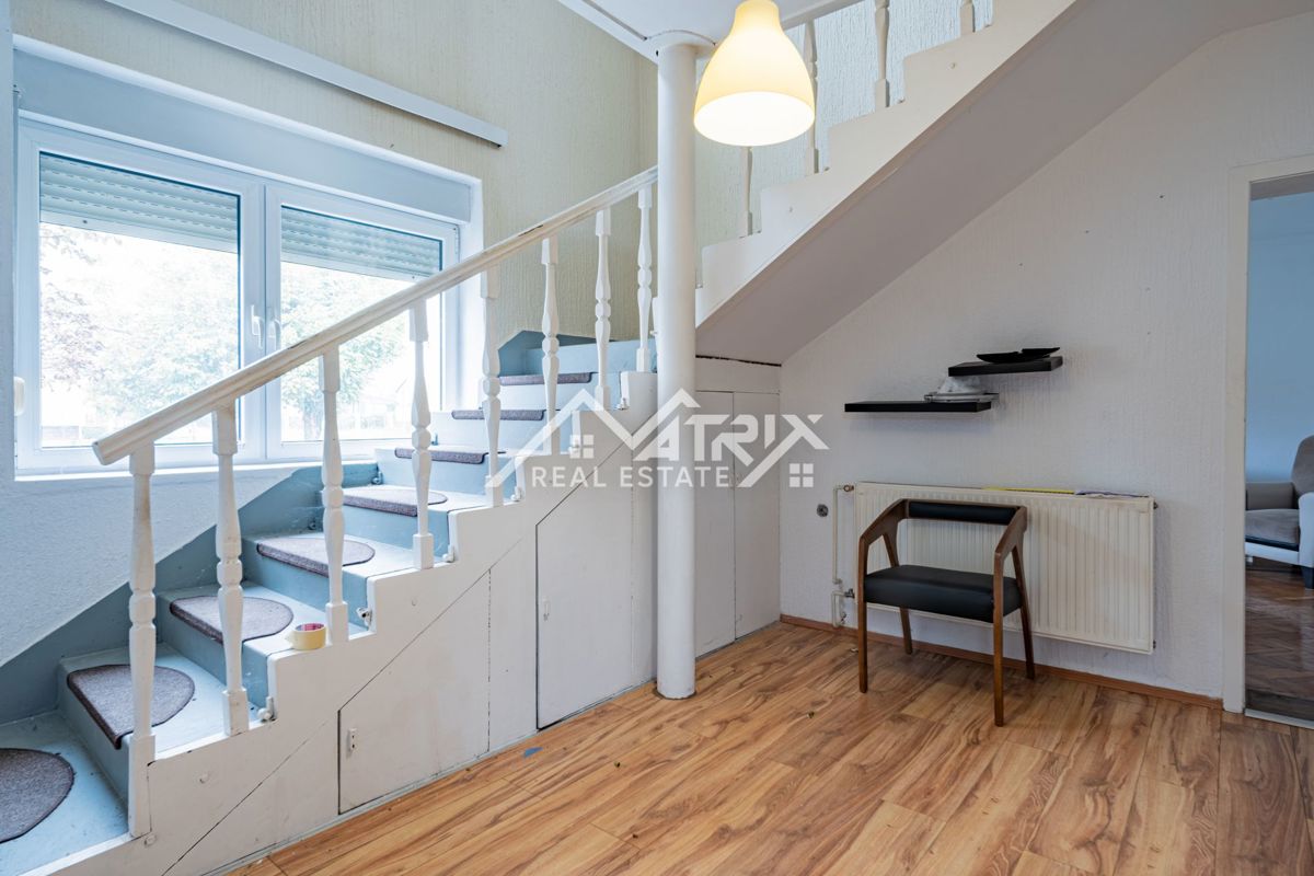 Haus Zu verkaufen - OSJEČKO-BARANJSKA BELI MANASTIR