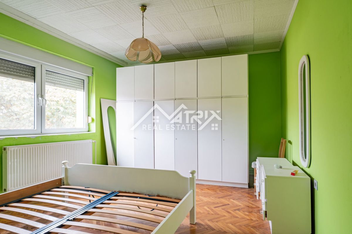 Haus Zu verkaufen - OSJEČKO-BARANJSKA BELI MANASTIR