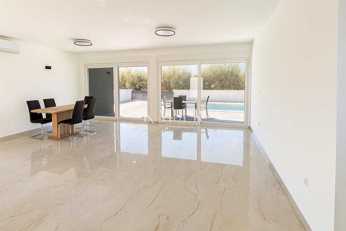 Casa In vendita - ZADARSKA PRIVLAKA