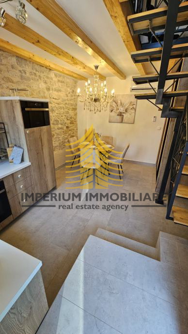 Maison À vendre - SPLITSKO-DALMATINSKA KAŠTELA
