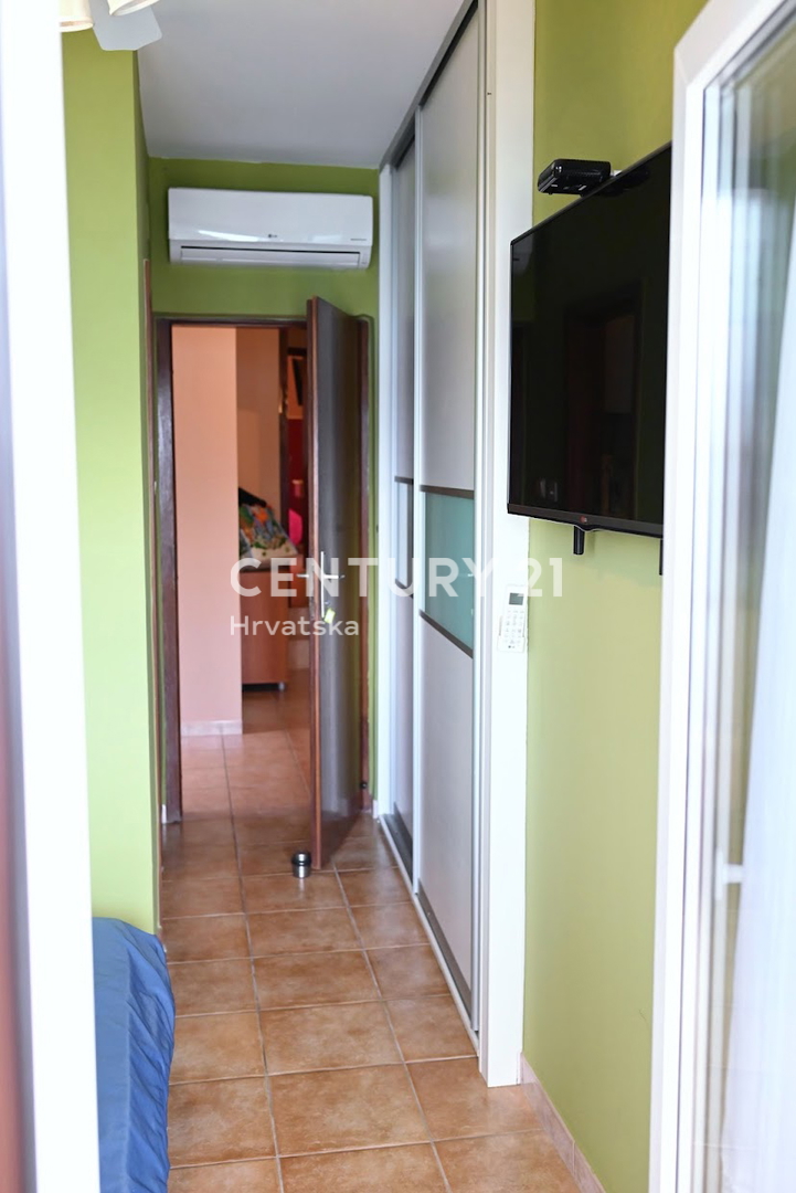 Maison À vendre - ŠIBENSKO-KNINSKA ROGOZNICA