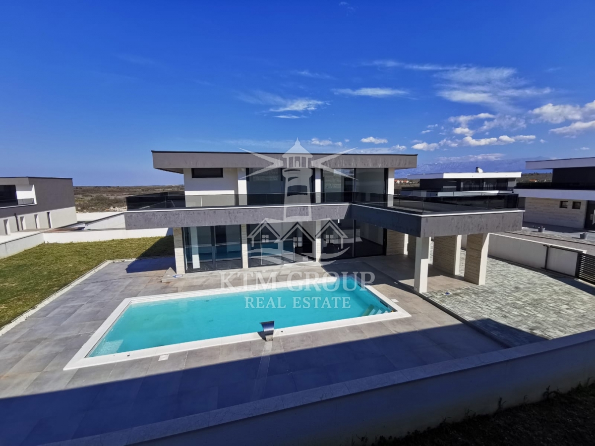 Maison À vendre - ZADARSKA ZEMUNIK DONJI