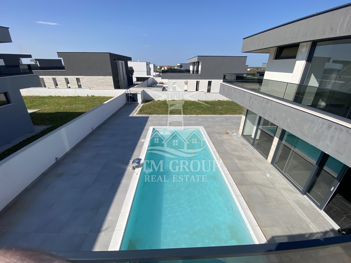 Maison À vendre - Zadarska Zemunik Donji - foto 4/14