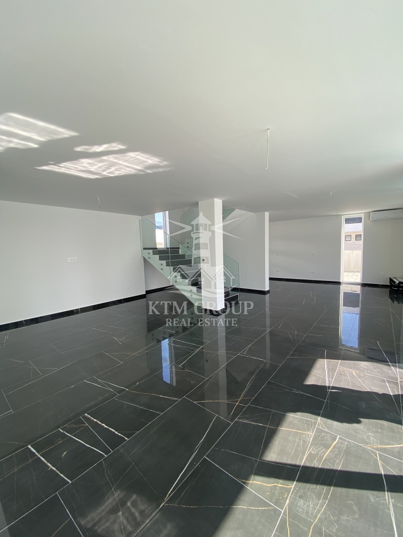 Maison À vendre - ZADARSKA ZEMUNIK DONJI