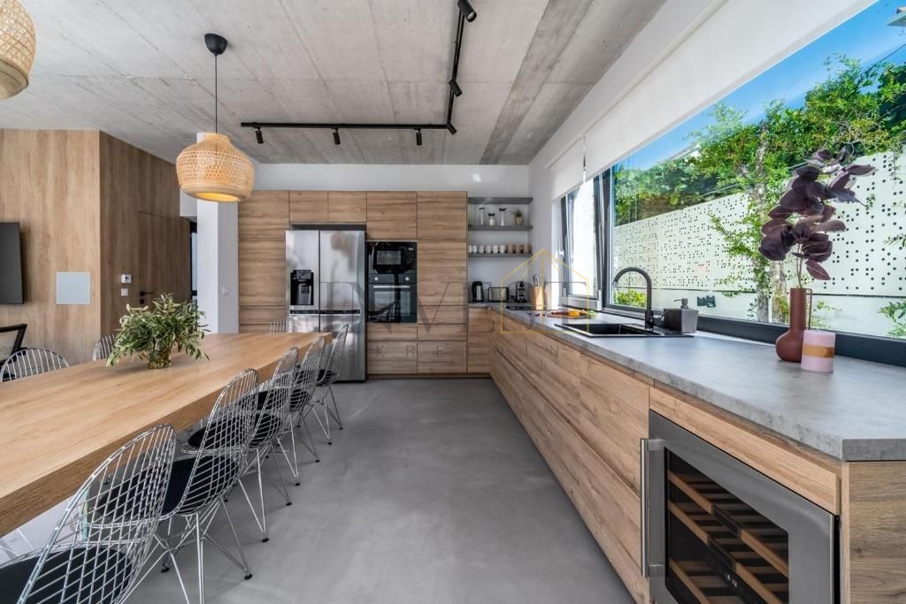 House For sale - SPLITSKO-DALMATINSKA BRAČ