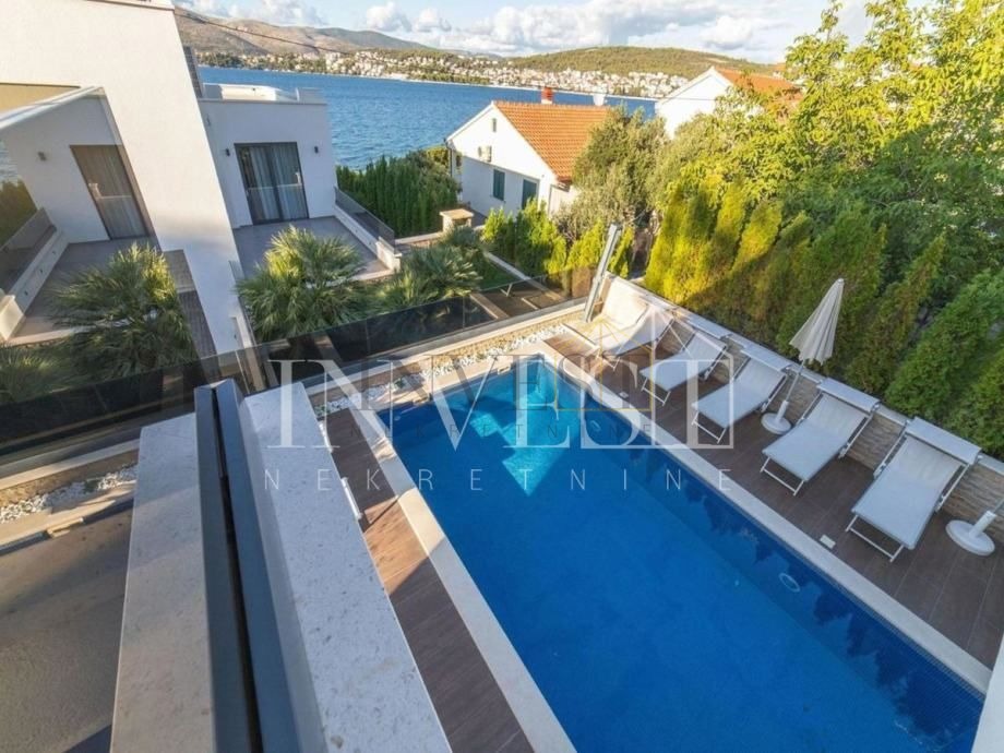 Casa In vendita - SPLITSKO-DALMATINSKA ČIOVO