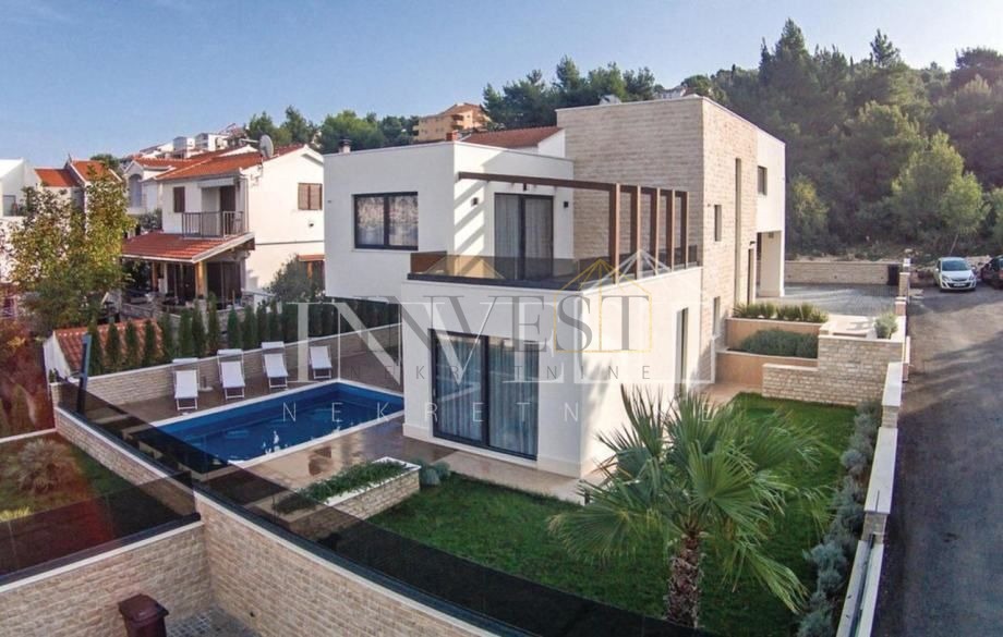 Casa In vendita - SPLITSKO-DALMATINSKA ČIOVO
