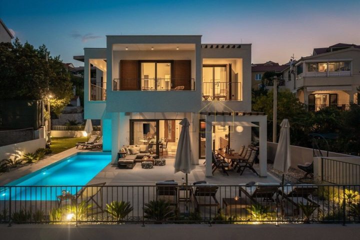 Maison à vendre 280 m² – Čiovo
