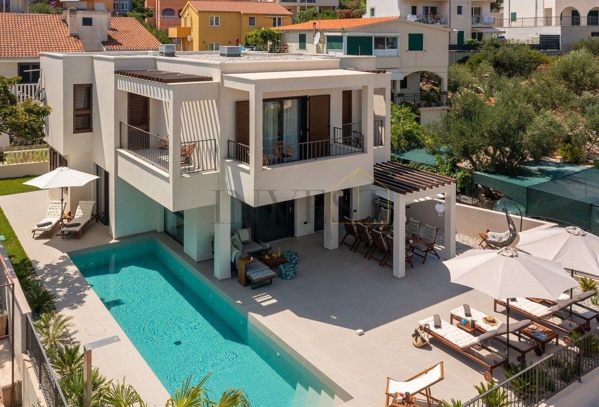 Casa In vendita - SPLITSKO-DALMATINSKA ČIOVO