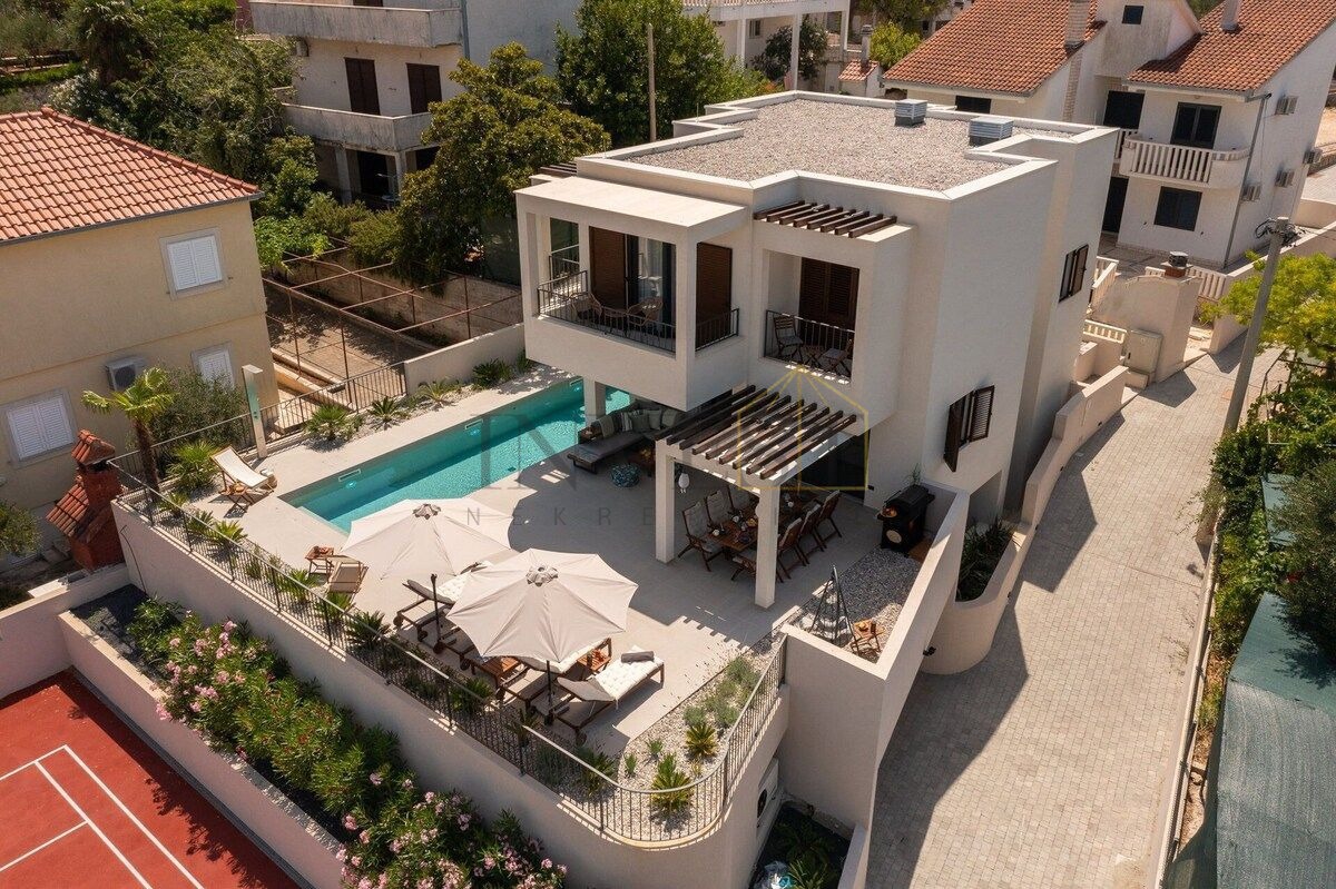 Casa In vendita - SPLITSKO-DALMATINSKA ČIOVO