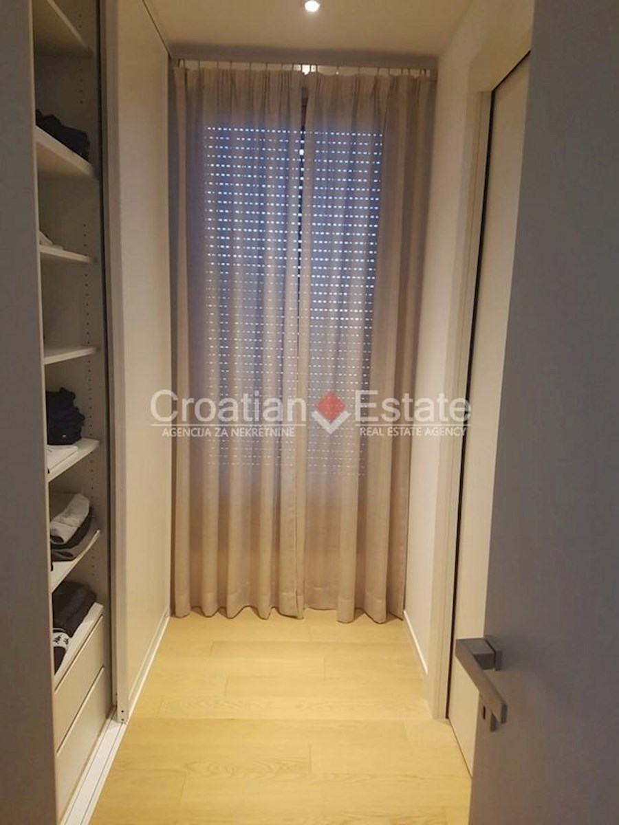 Apartmán K pronájmu - SPLITSKO-DALMATINSKA SPLIT