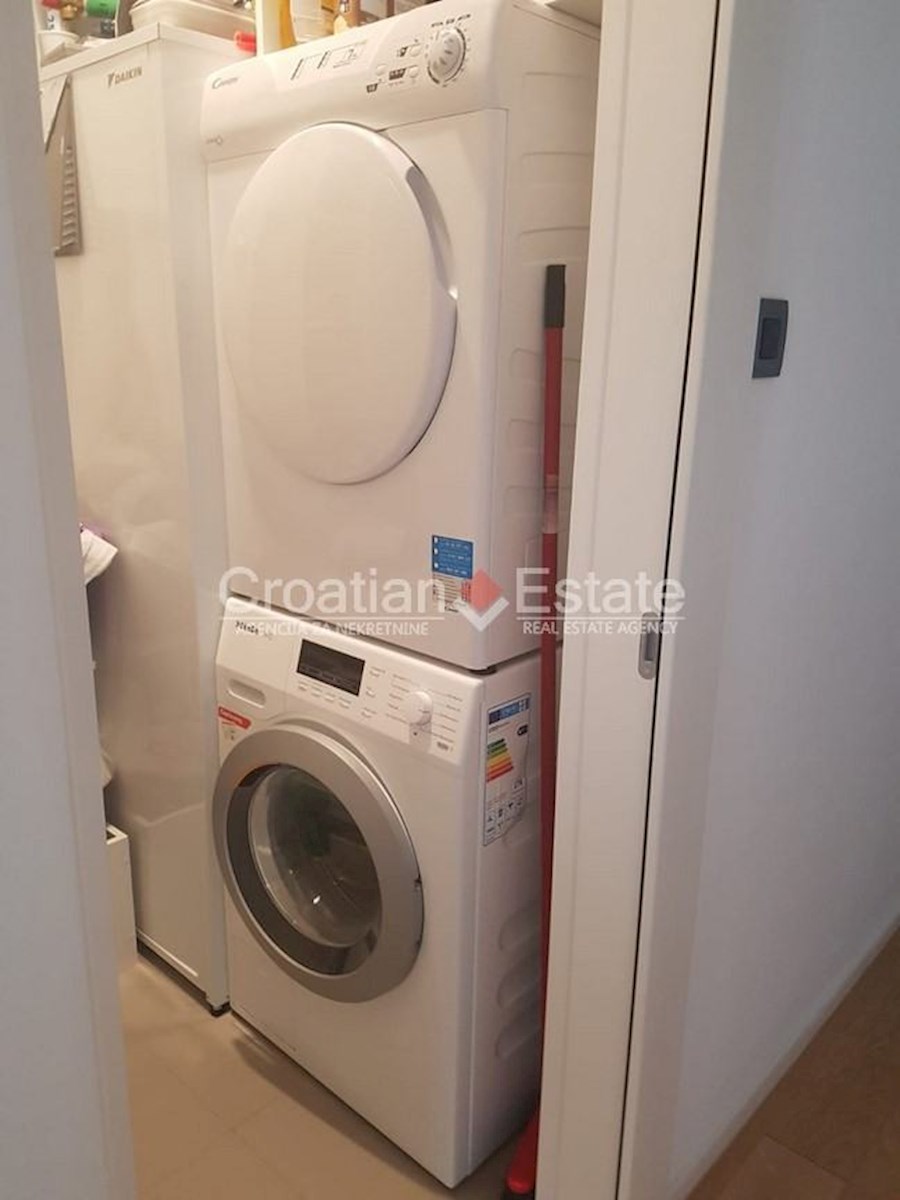 Apartmán K pronájmu - SPLITSKO-DALMATINSKA SPLIT