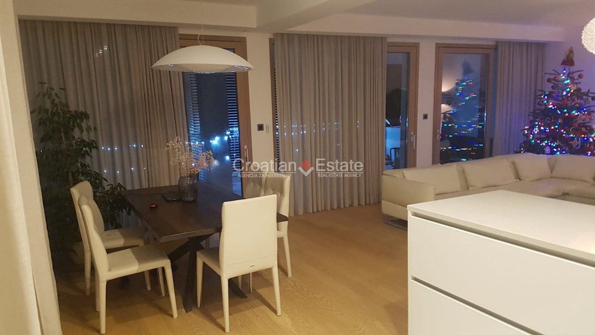 Apartmán K pronájmu - SPLITSKO-DALMATINSKA SPLIT